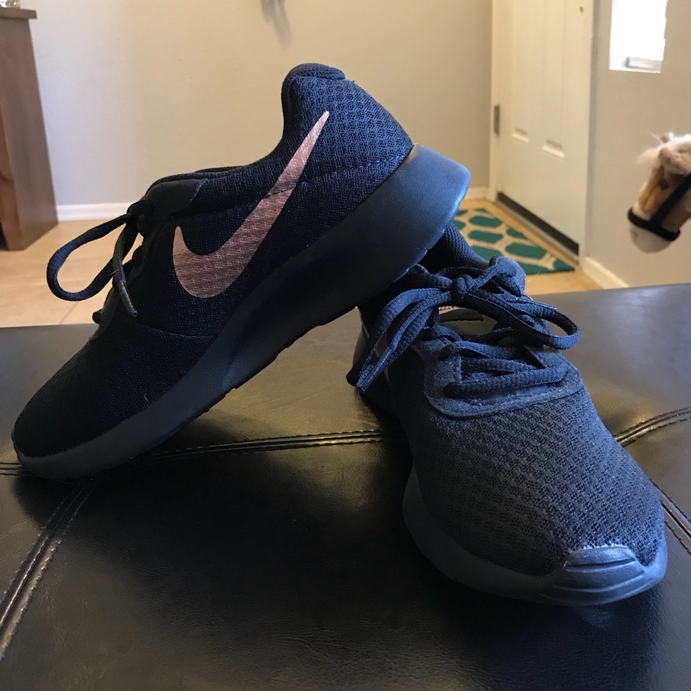 Nike Roshe Women
